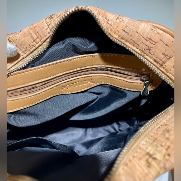 CORK Crossbody Bag from Portugal, camel colors with blue pattern - Picture 12 of 12